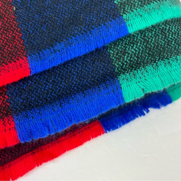 Francesca boutique plaid mult-colored large rectangular scarf/wrap - Picture 4 of 12